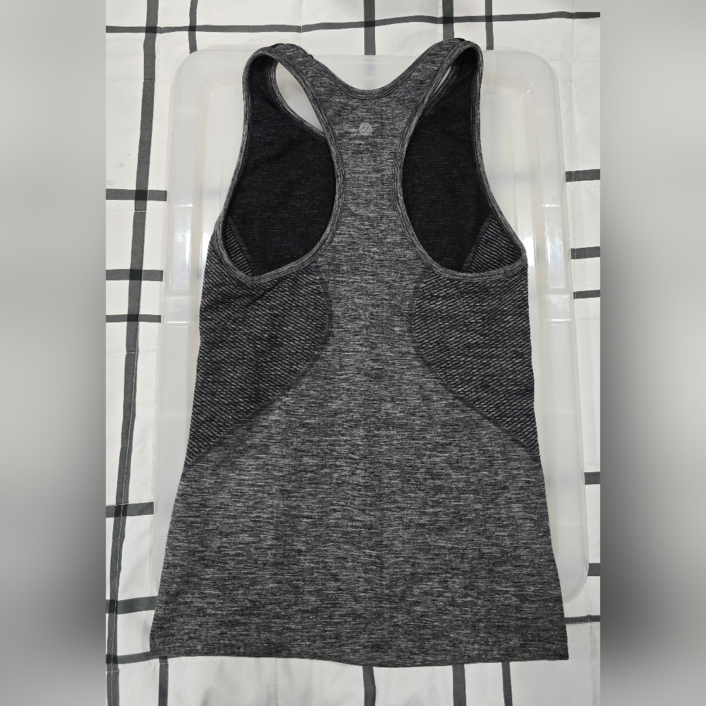 Zella Tank - Picture 3 of 5